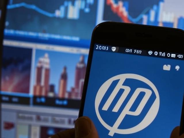 HP Inc. завершила IV финквартал с уменьшением чистой прибыли на 7%, что привело к снижению стоимости акций компании на 7%